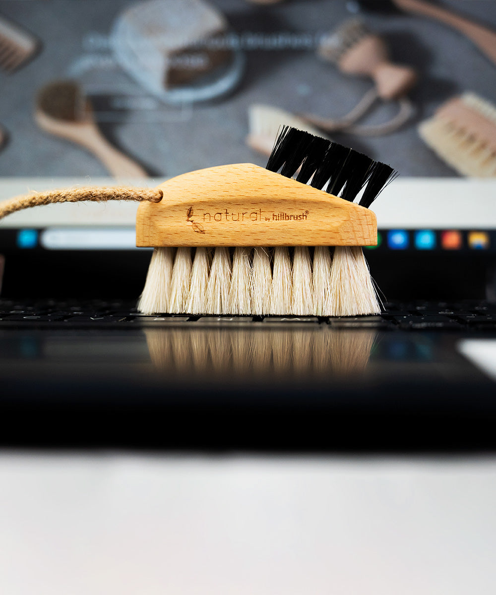 Natural by Hillbrush Laptop Brush With Dual Fill - Soft